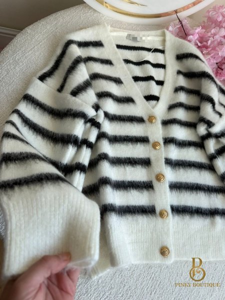 ابيض و اسود